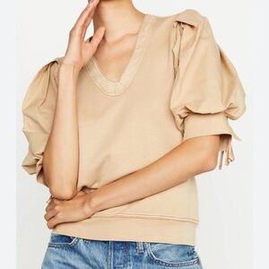 Marie Oliver Viva Popover Top